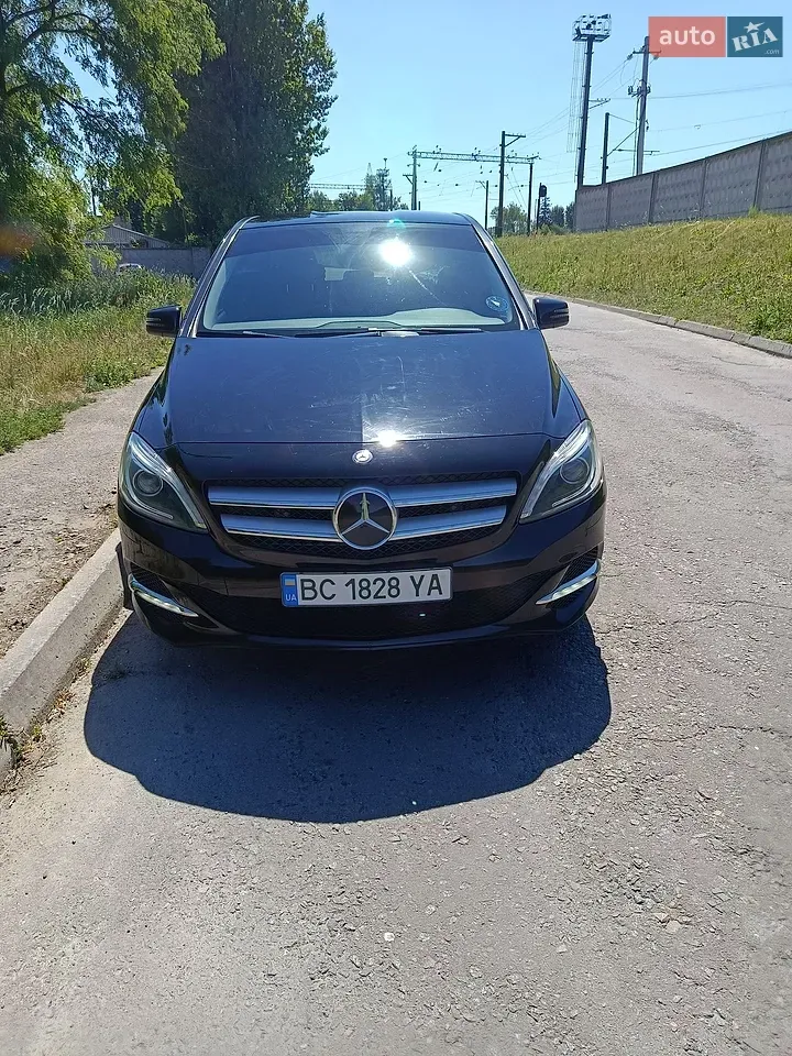 Mercedes-Benz B-Class 2016 photo 4