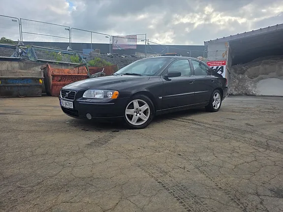 Volvo S60 2006 photo 2
