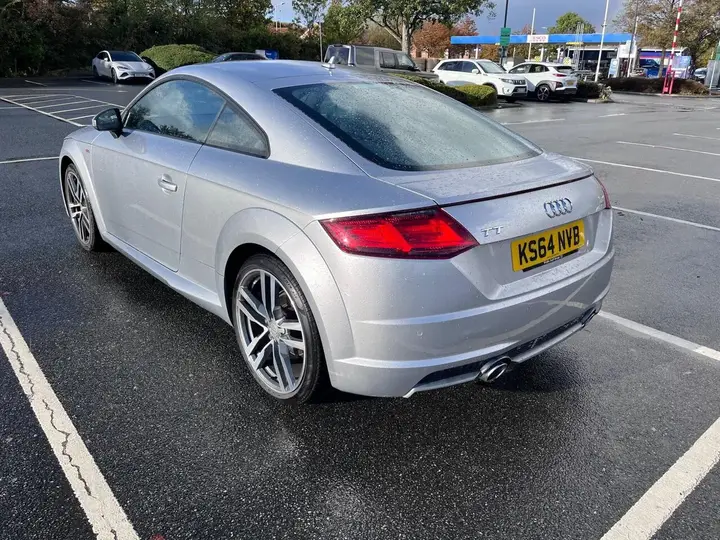 Audi Tt 2015 photo 5
