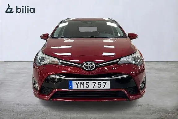 Toyota Avensis 2017 photo 5