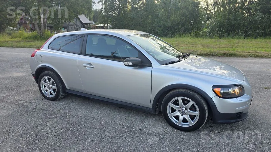 Volvo C30 2008 photo 2