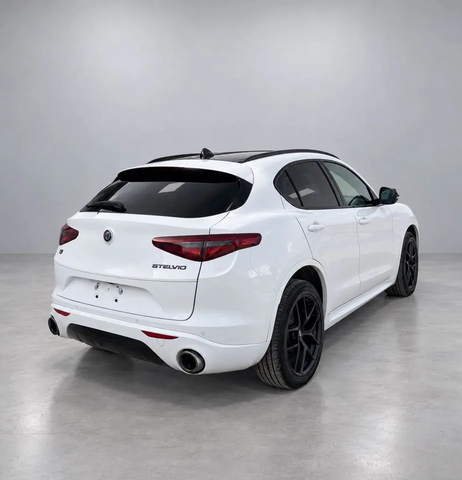 Alfa Romeo Stelvio 2021 photo 4