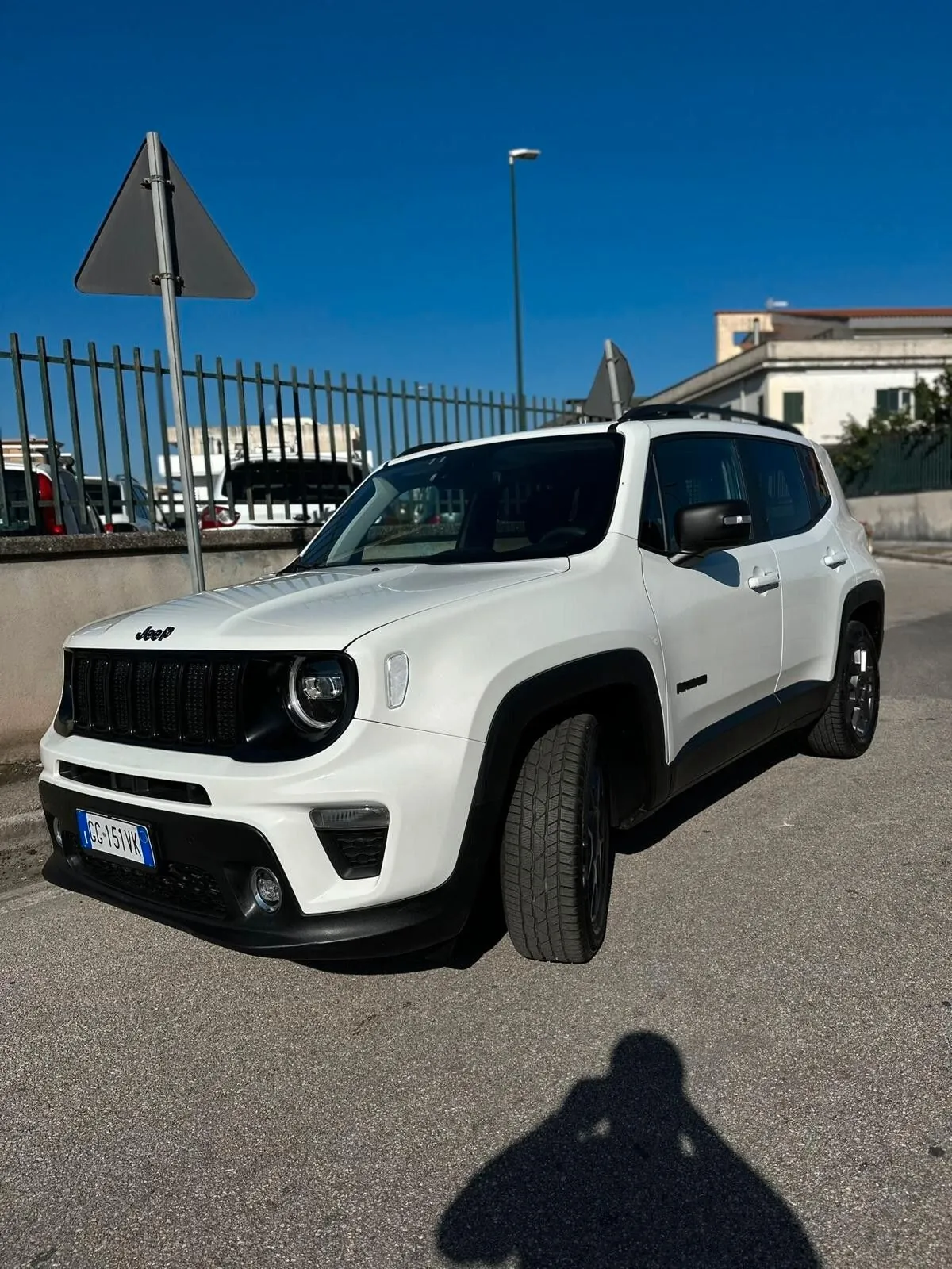 Jeep Renegade 2022 photo 2