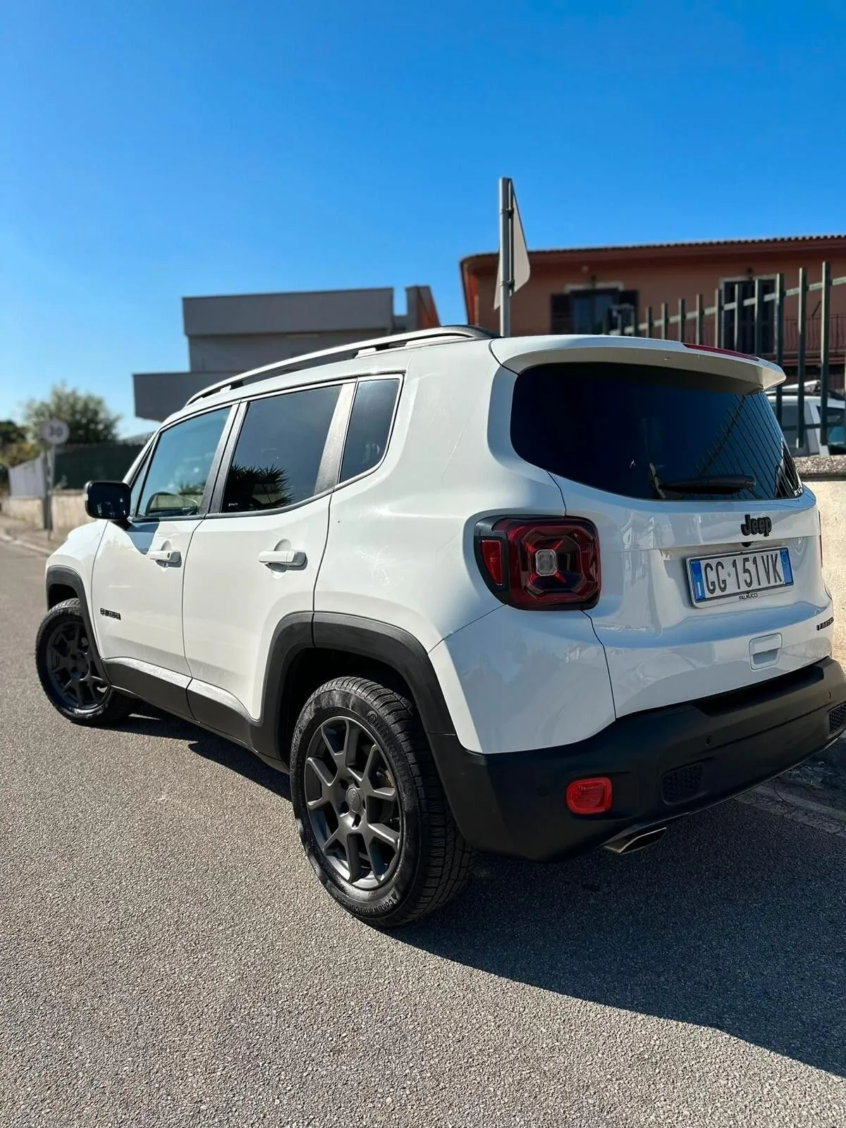 Jeep Renegade 2022 photo 4