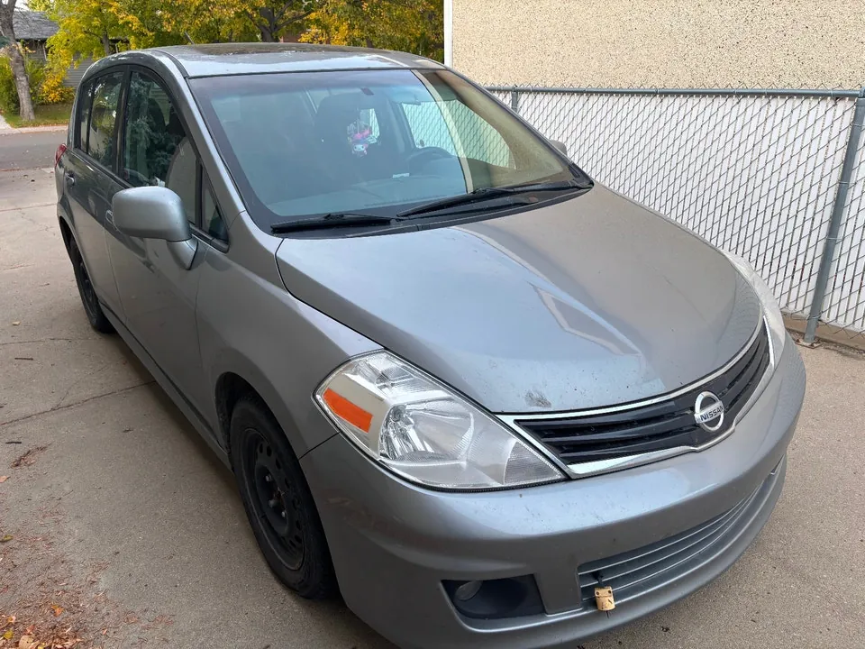 Nissan Versa