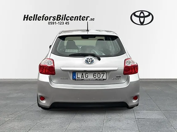 Toyota Auris 2011 photo 4