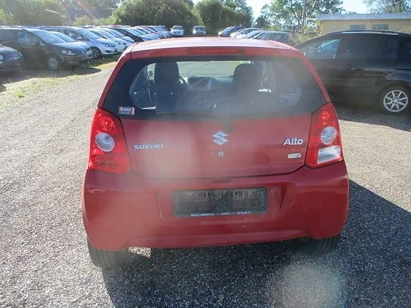 Suzuki Alto 2013 photo 4