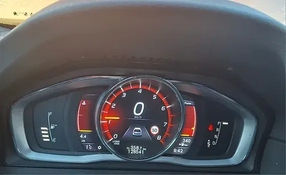 Volvo V70 2016 photo 4