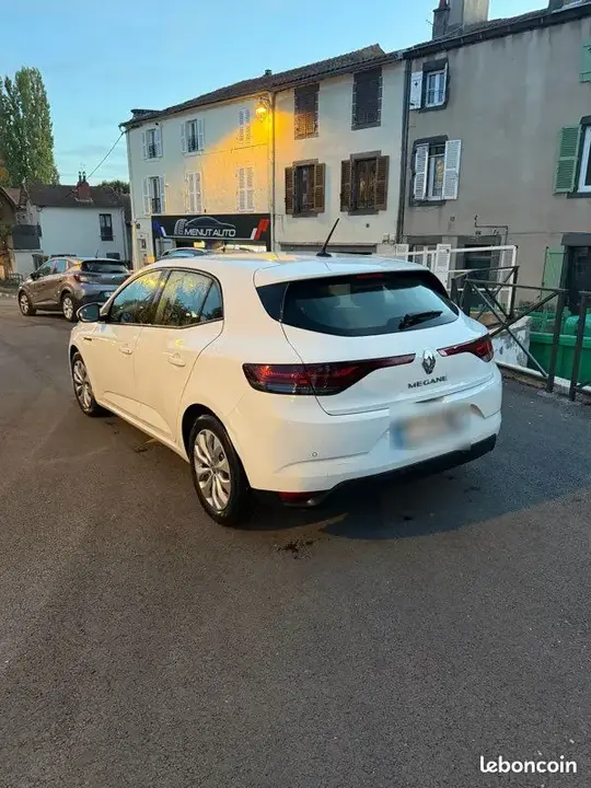 Renault Megane 2021 photo 3