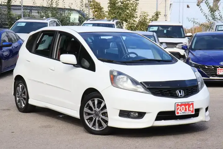 Honda Fit 2014 photo 3