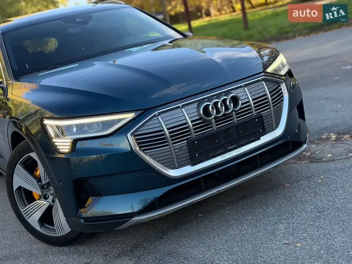 Audi E-Tron 2019 photo 4