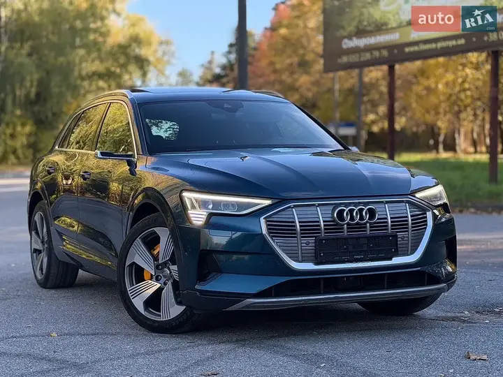 Audi E-Tron