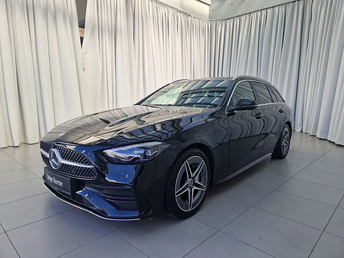 Mercedes-Benz C-Class 2025 photo 2