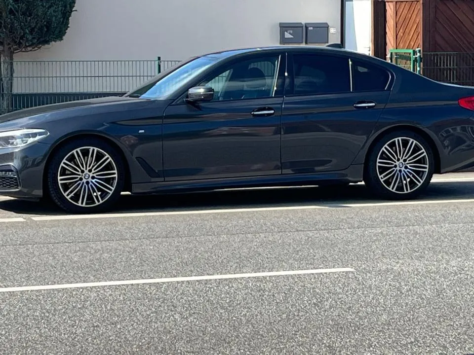 BMW 525D