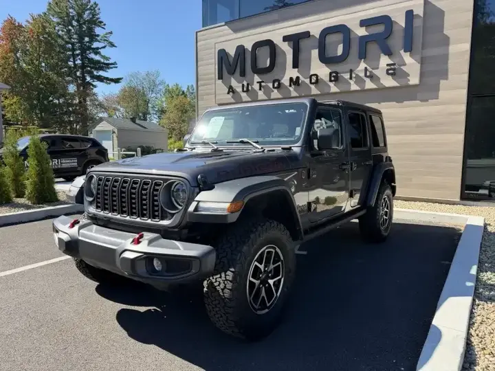 Jeep Wrangler 2025 photo 2