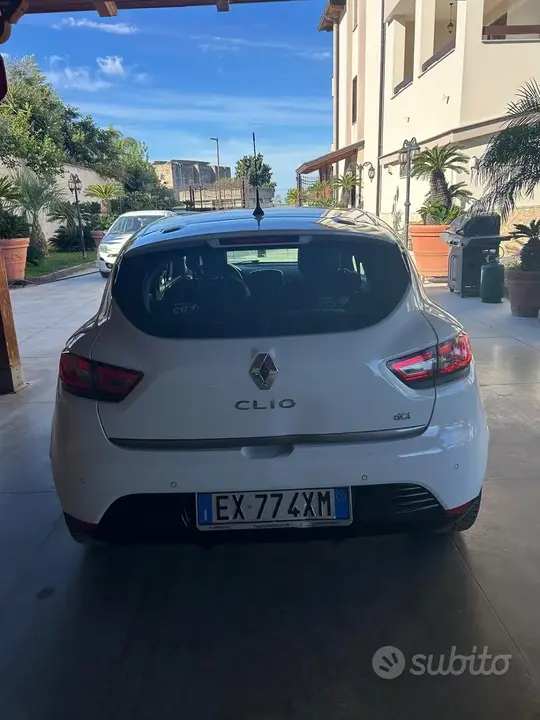 Renault Clio 2015 photo 5