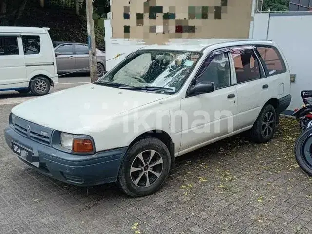 Nissan Ad Wagon