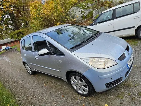 Mitsubishi Colt 2005 photo 4