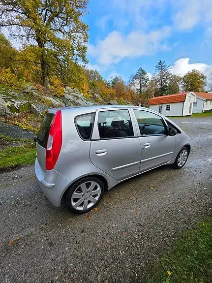 Mitsubishi Colt 2005 photo 5