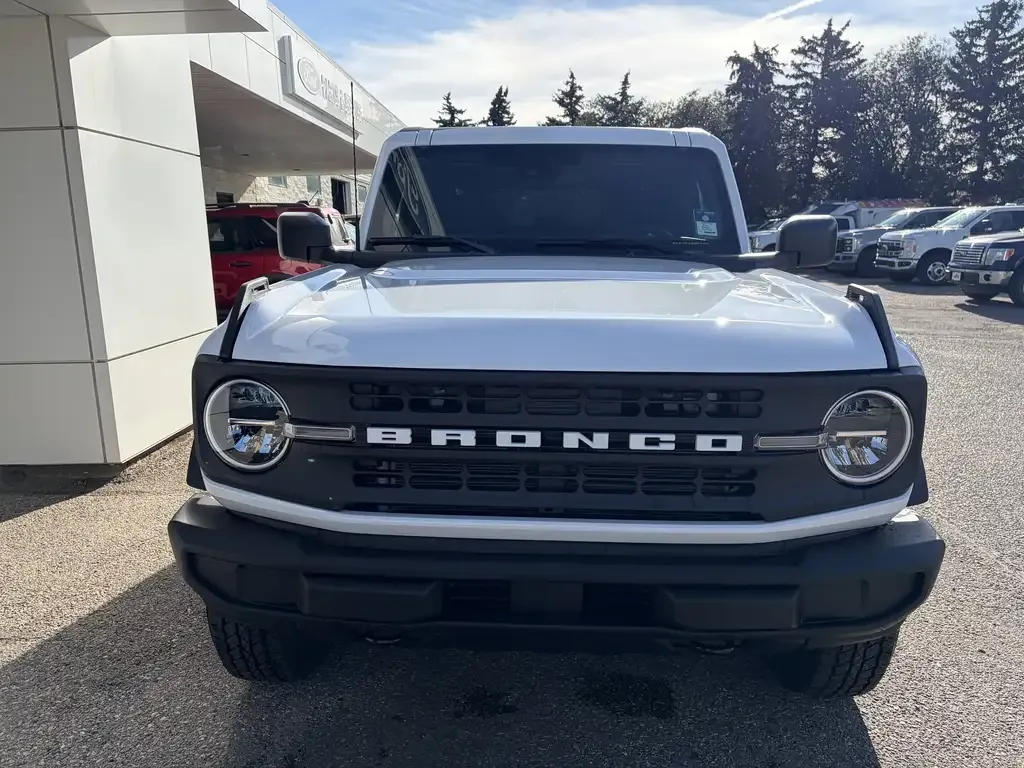 Ford Bronco 2026 photo 2