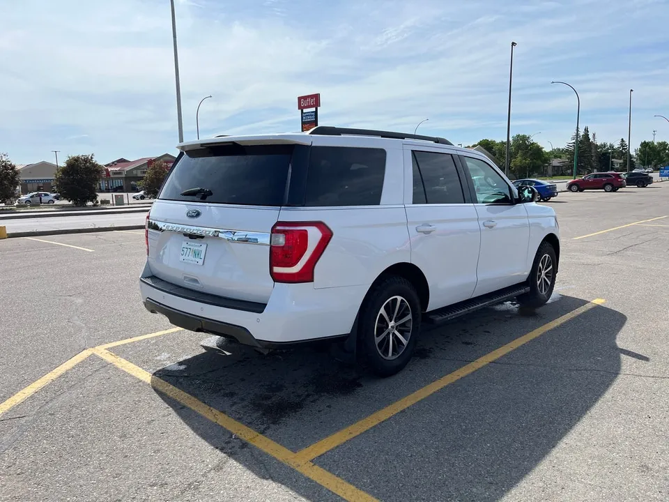Ford Expedition 2018 photo 3