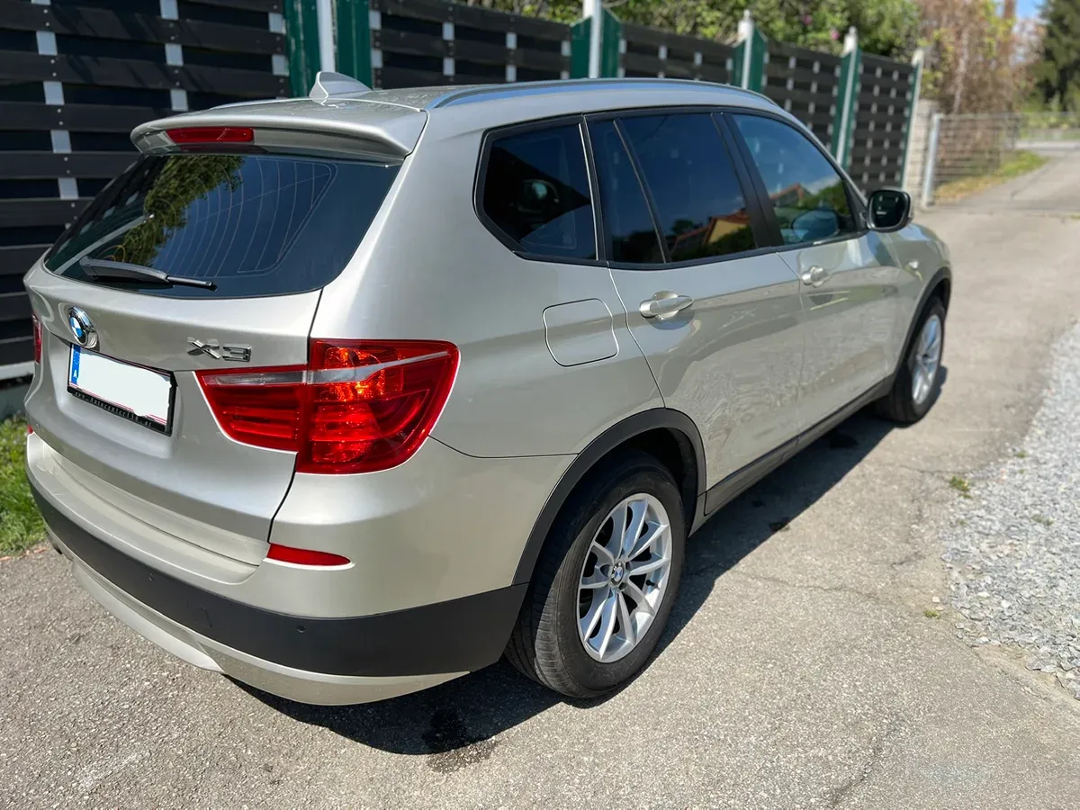 BMW X3 2012 photo 3