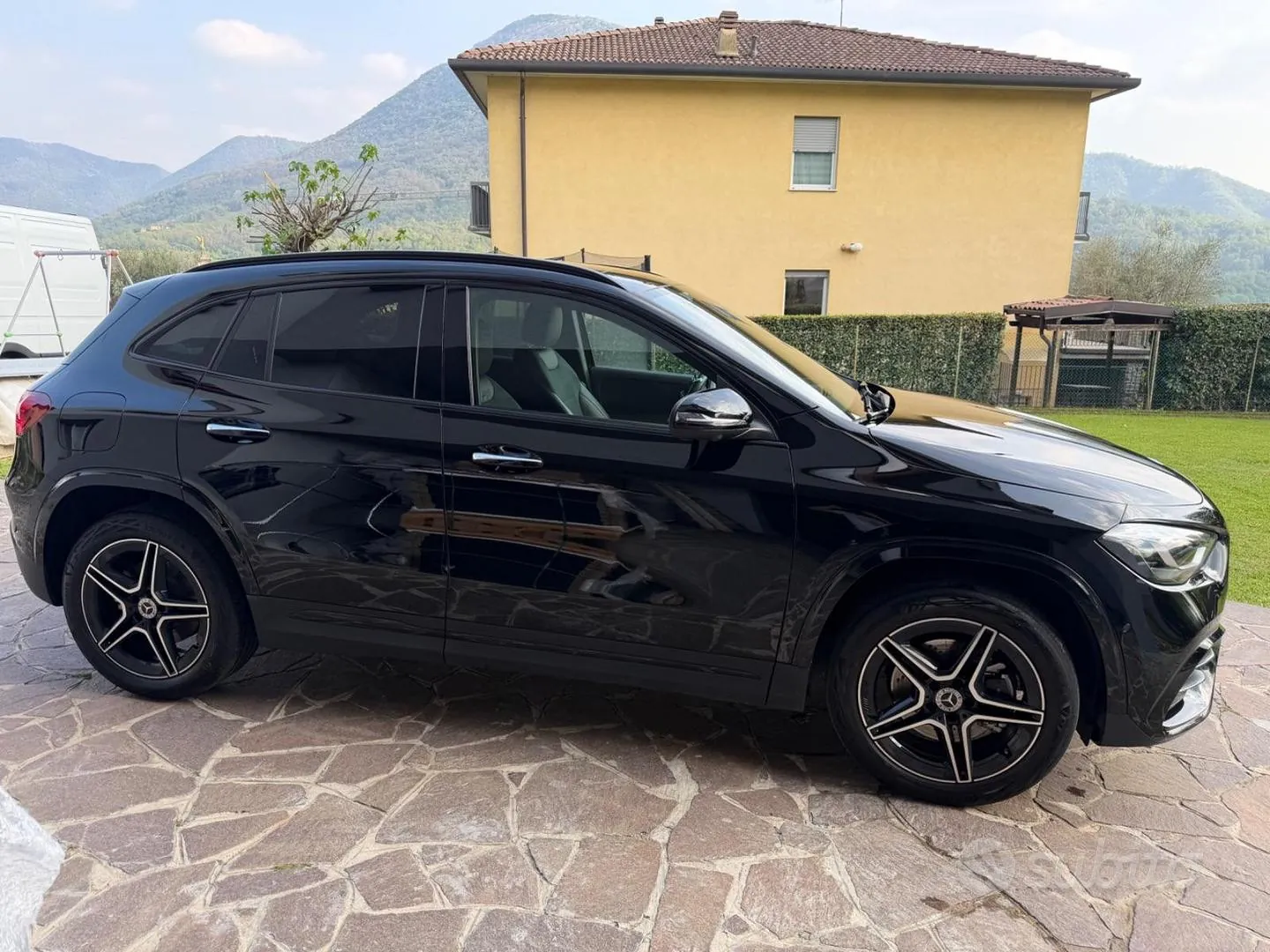 Mercedes-Benz Gla 2024 photo 5