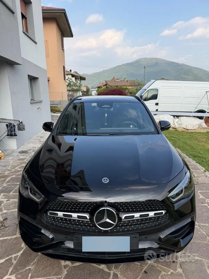 Mercedes-Benz Gla 2024 photo 2