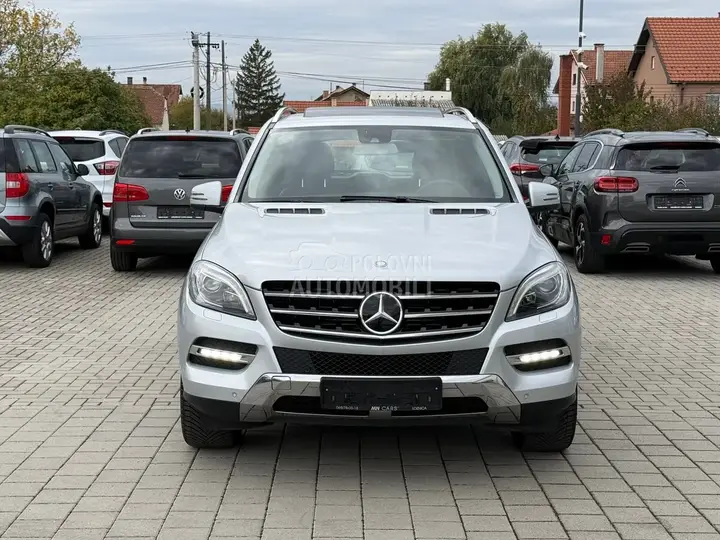 Mercedes-Benz Ml 350 2012 photo 3