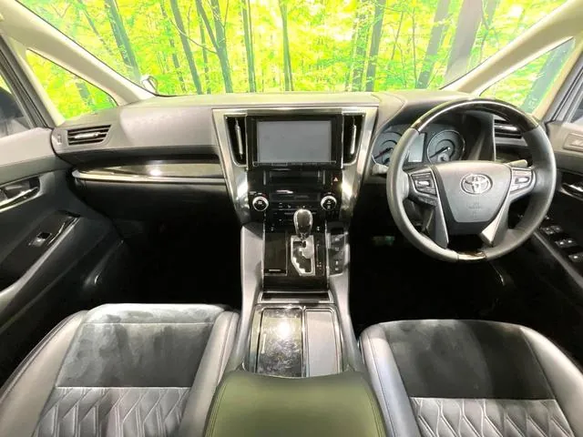 Toyota Alfaard 2.5S C Package 2015 photo 2