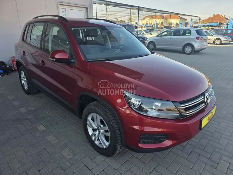 Volkswagen Tiguan 2012 photo 3
