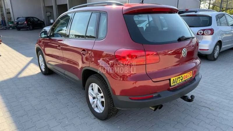 Volkswagen Tiguan 2012 photo 4