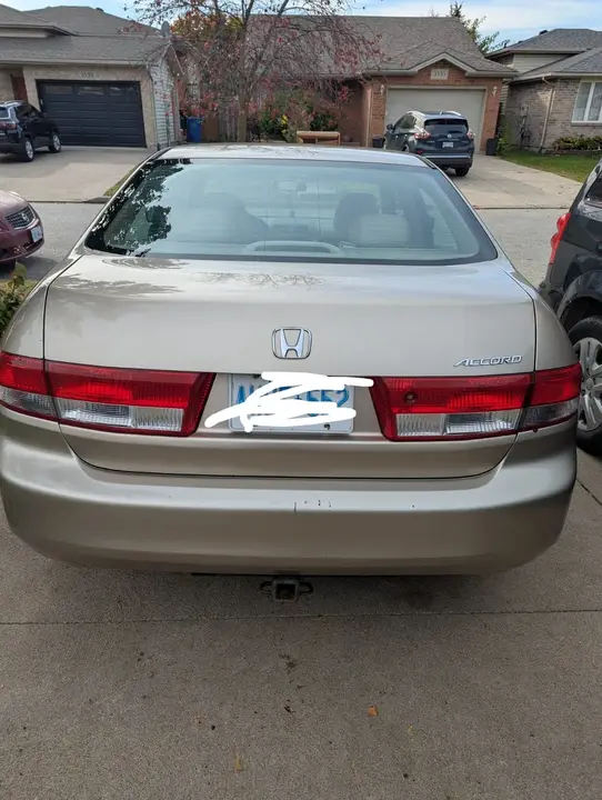 Honda Accord 2004 photo 3