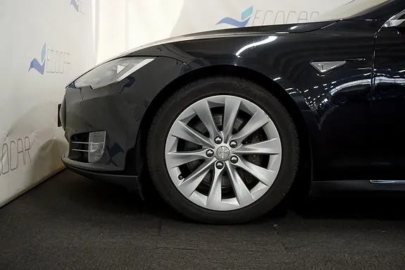 Tesla Model S 2016 photo 4