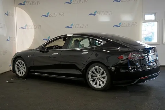 Tesla Model S 2016 photo 2