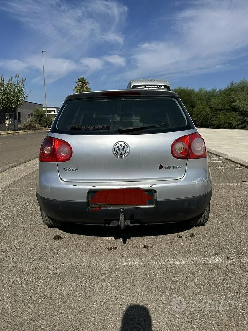 Volkswagen Golf 2004 photo 2