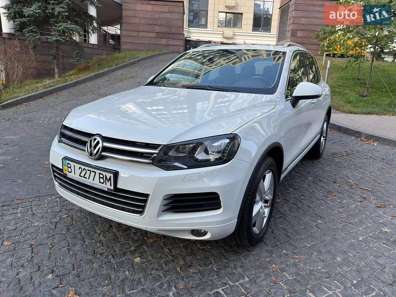Volkswagen Touareg 2012 photo 2