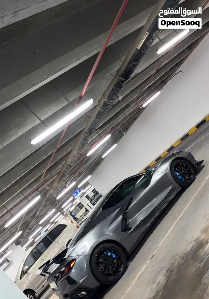 Chevrolet Corvette 2020 photo 2