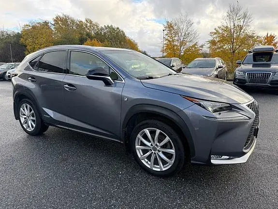 Lexus Nx300H 2016 photo 5