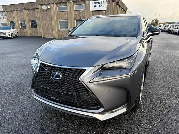 Lexus Nx300H 2016 photo 2