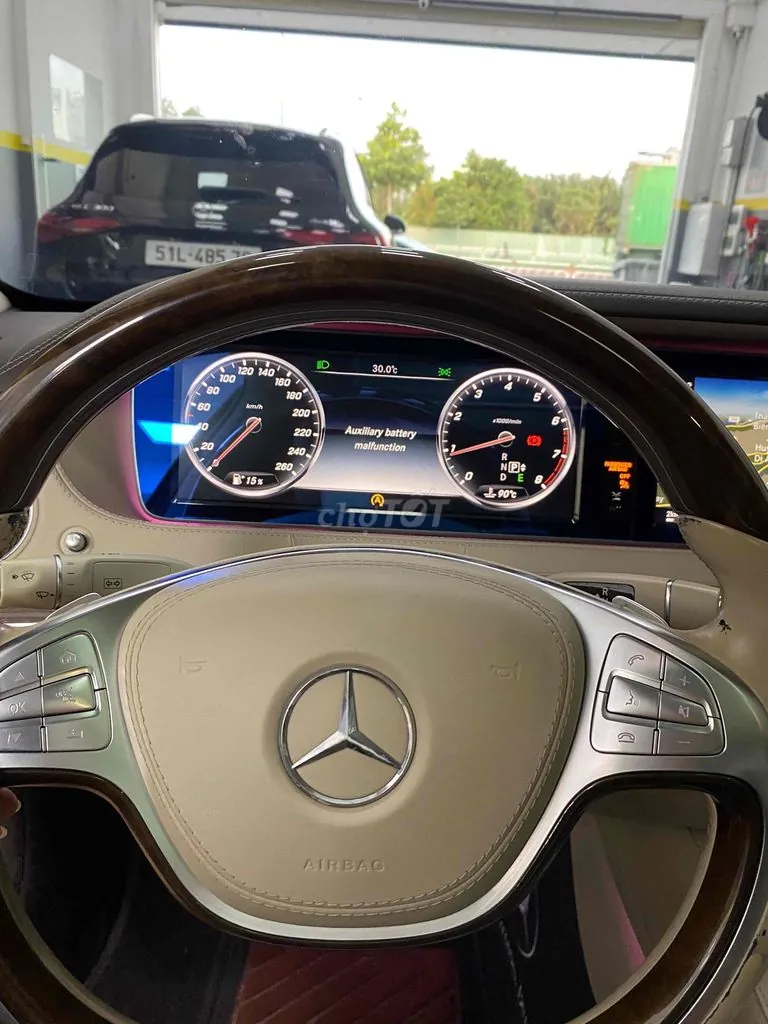 Mercedes-Benz S-Class 2014 photo 2