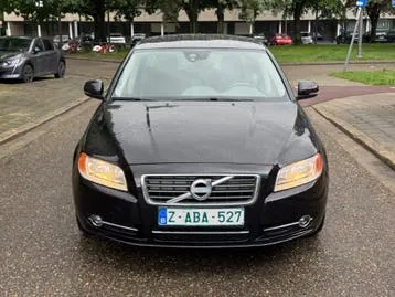 Volvo S80 2013 photo 2