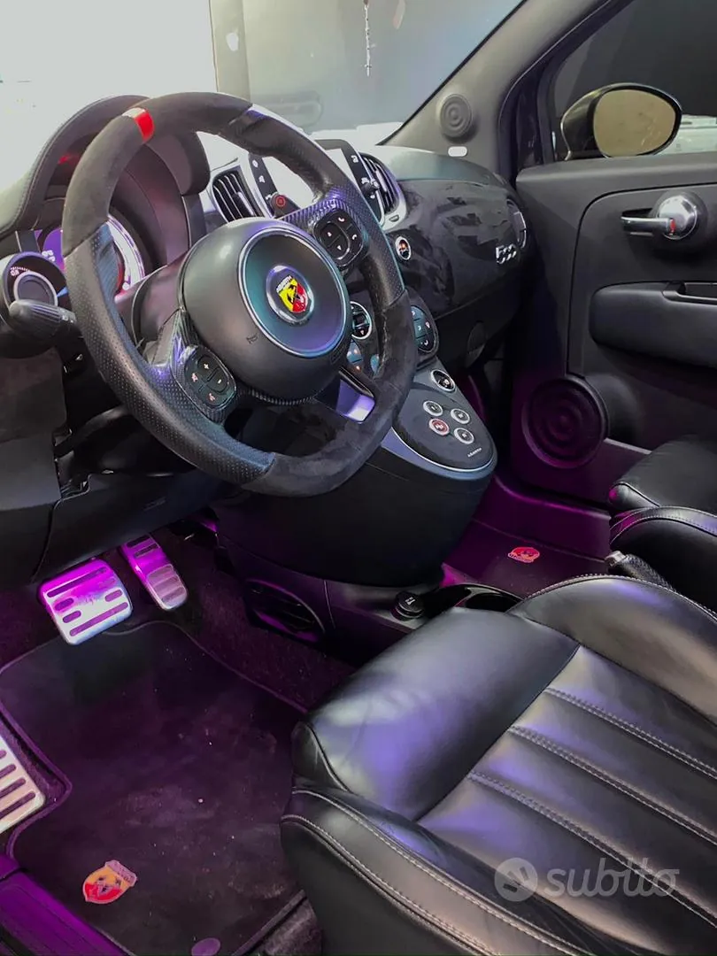 Abarth 595 2018 photo 3