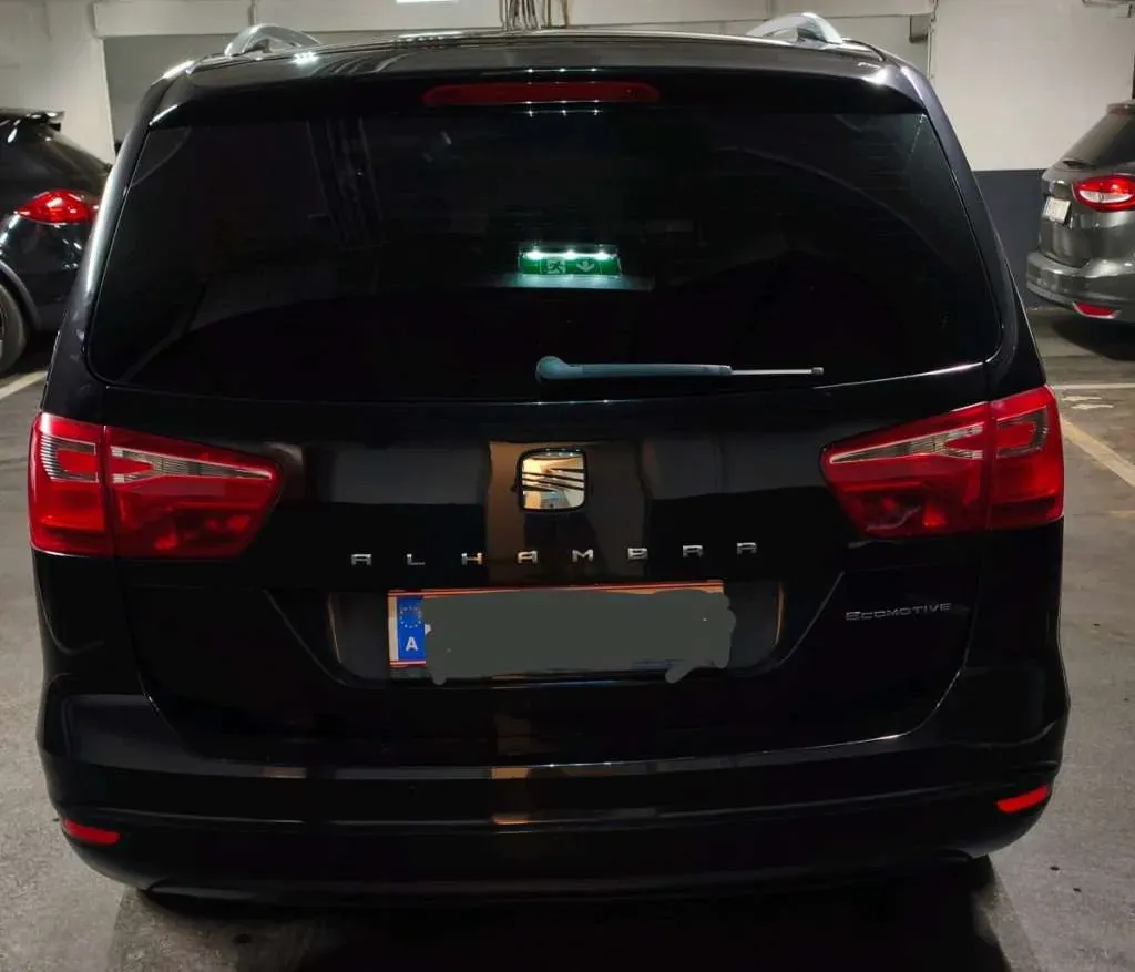 Seat Alhambra 2012 photo 2