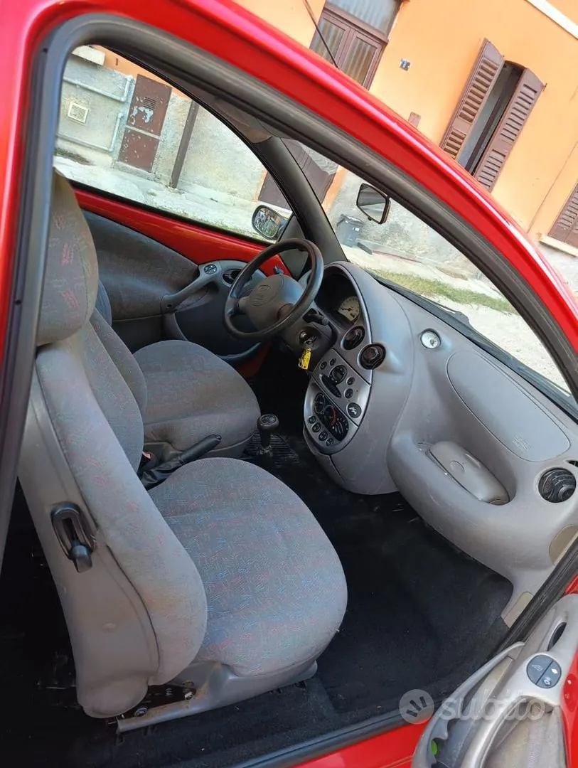 Ford Ka 2000 photo 5
