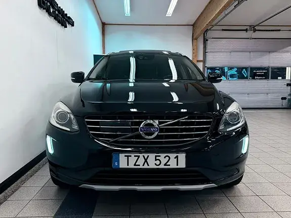 Volvo Xc60 2017 photo 2