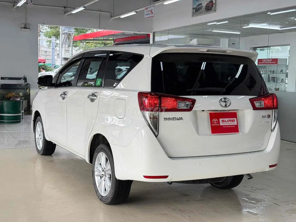 Toyota Innova 2018 photo 3