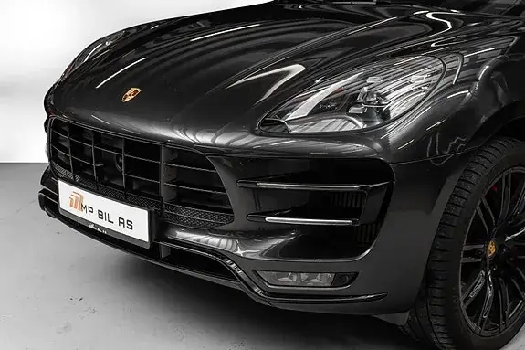 Porsche Macan Turbo 2017 photo 5