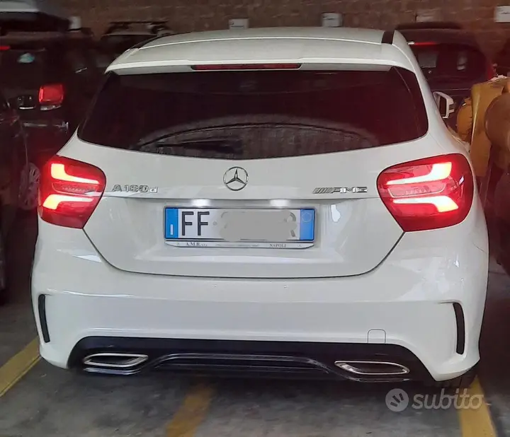Mercedes-Benz A 2016 photo 3