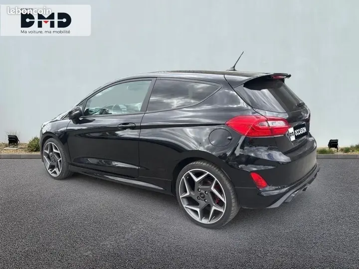 Ford Fiesta 2018 photo 3